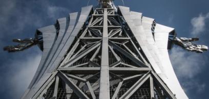 Turistavonzó Krisztus-kilátó a Nyikó mentén