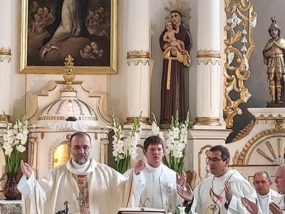 Márton Áron közösséget formál: ünnepség a püspök 125. születésnapján