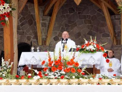 A közös imában összekapaszkodva „nyeregben érezzük magunkat”